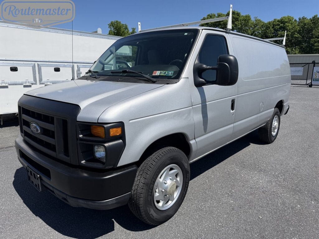 2011 Ford E-Series E-250 Van's photo