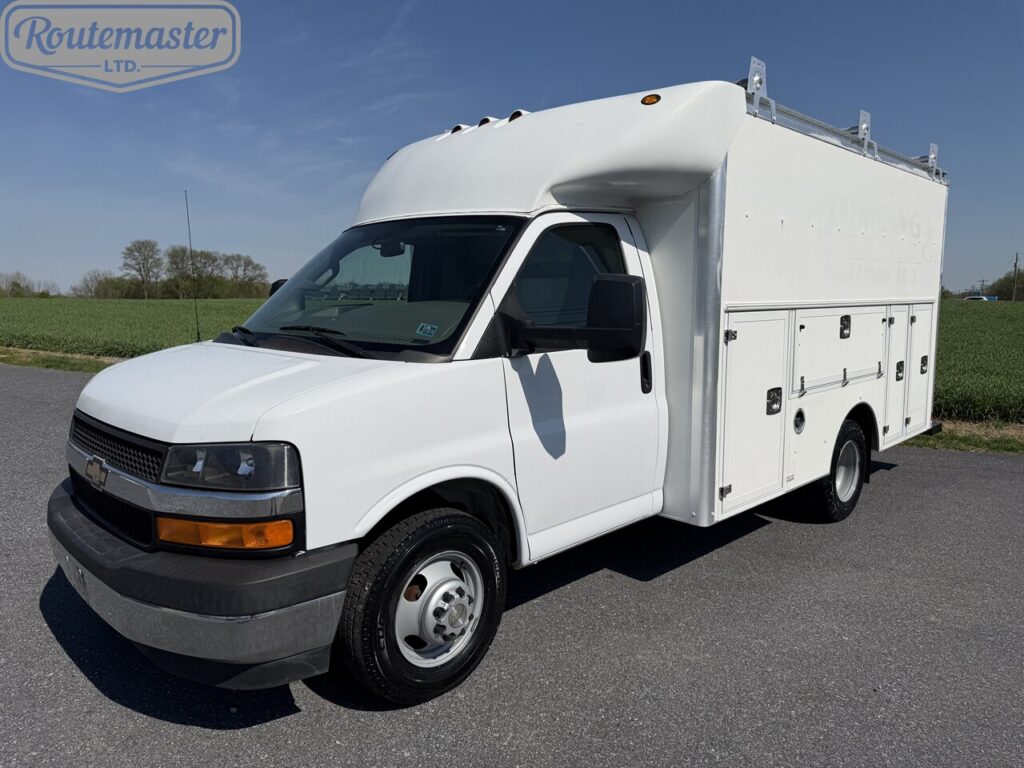 2017 Chevrolet Express 3500 139" WB's photo